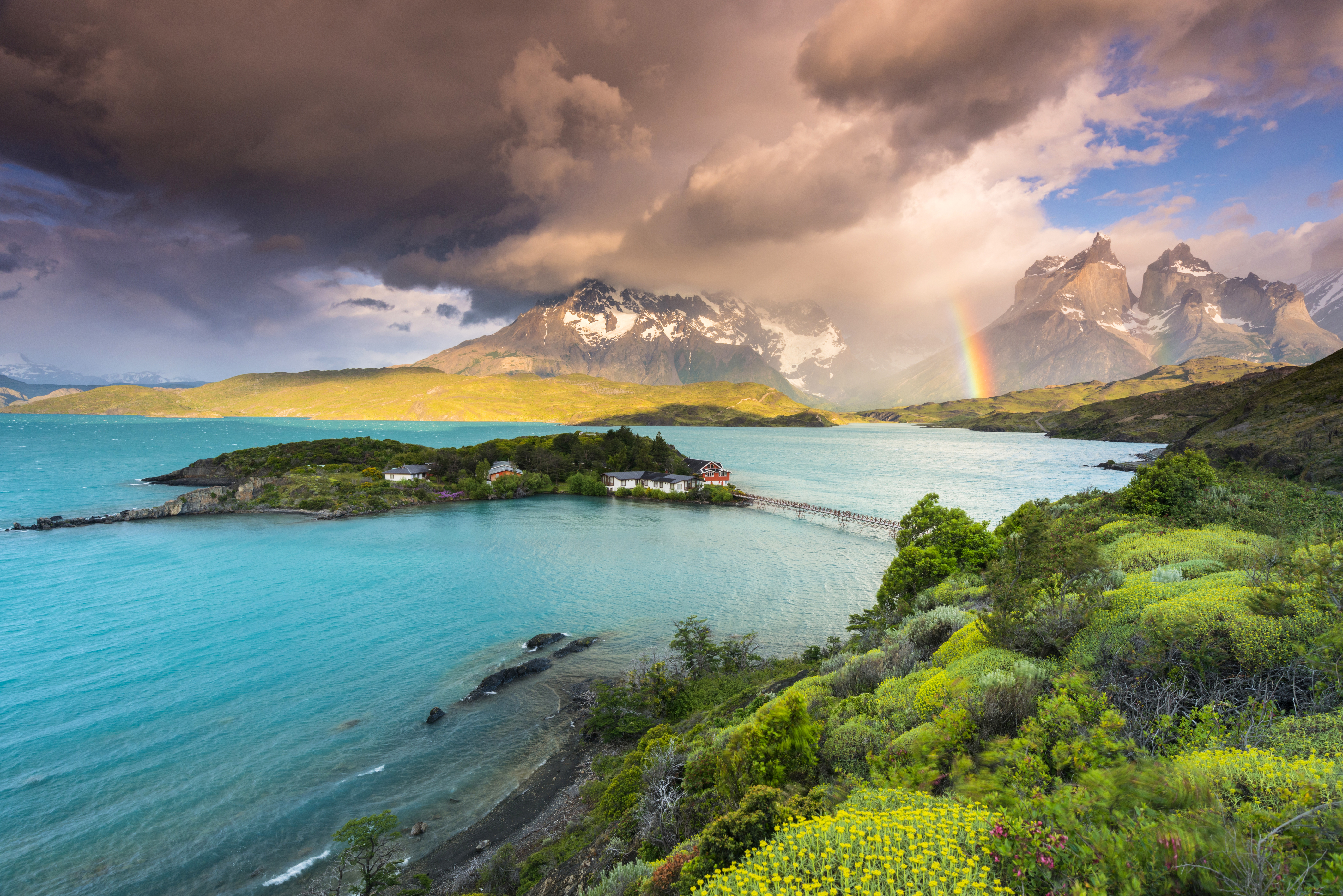 Pehoé Rainbow